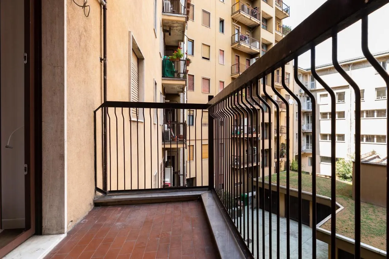 De Angeli - 2 Bedroom Apartment Milánó